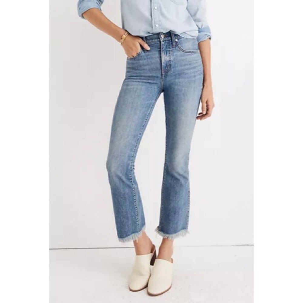 Madewell Cali Demi-Boot Jeans, Size 29.